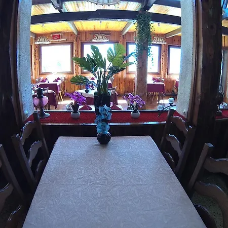 Hotel Boustigue Corps
