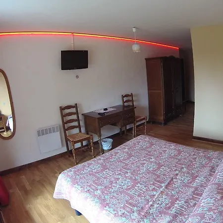 Boustigue Hotel 2*